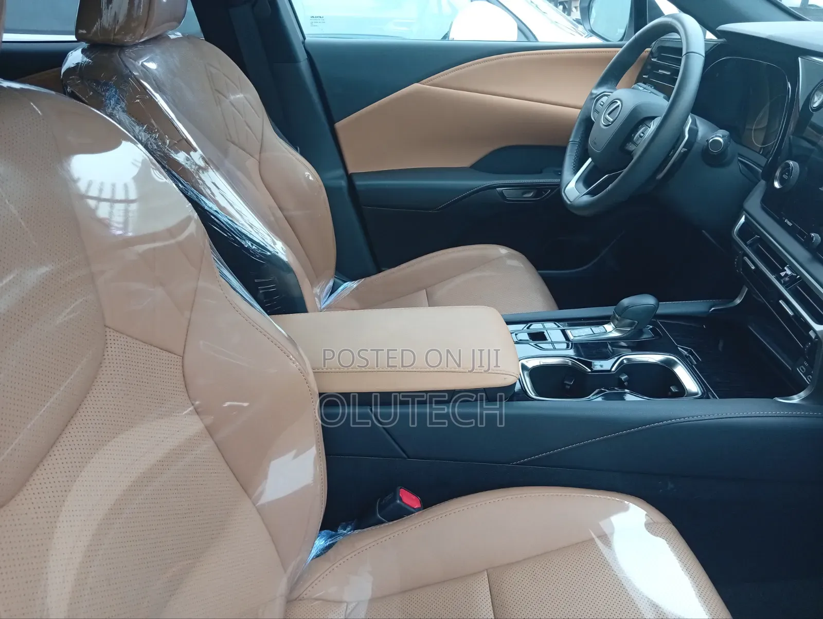 Lexus RX 2024 White