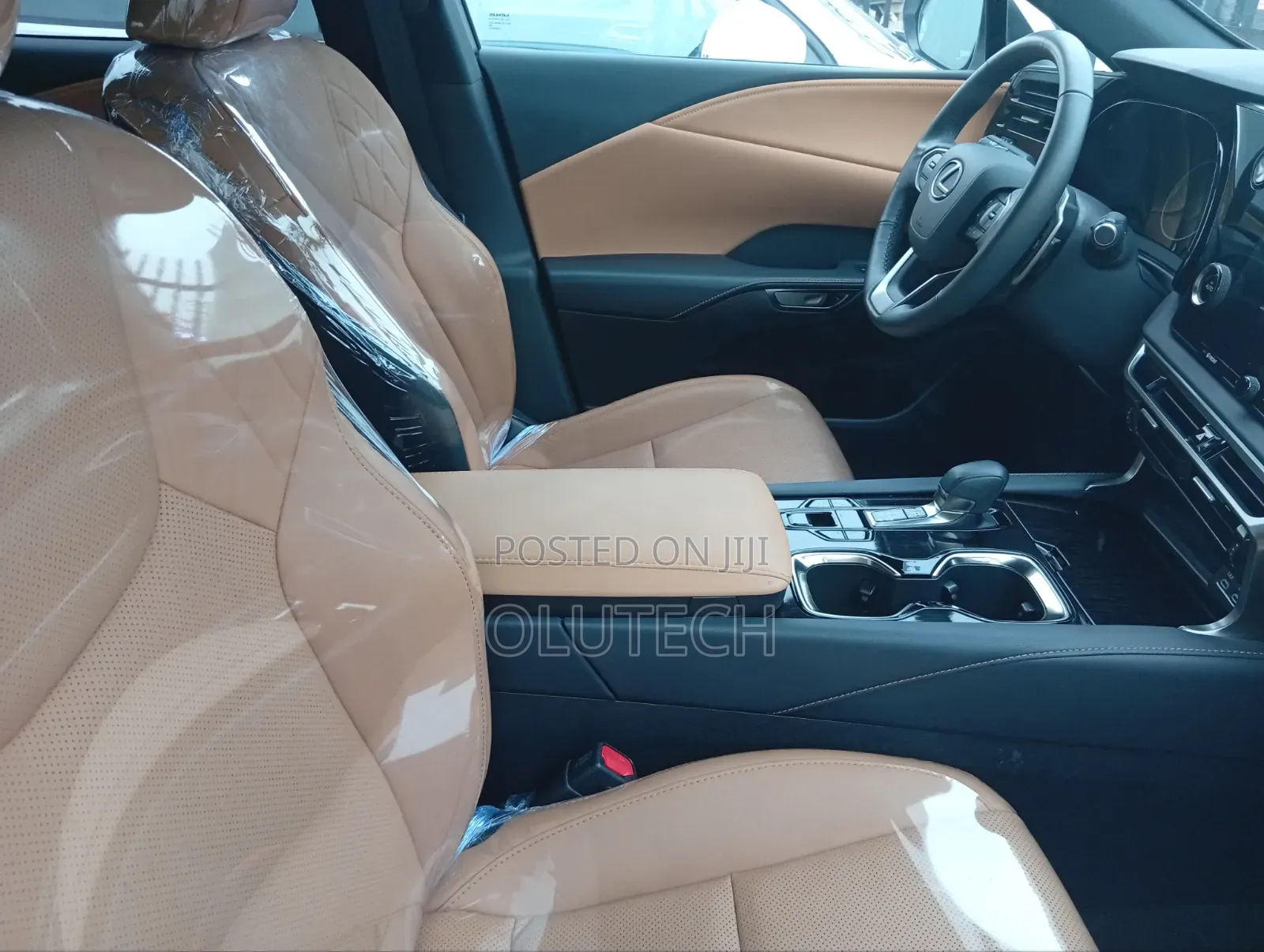 Lexus RX 2024 White