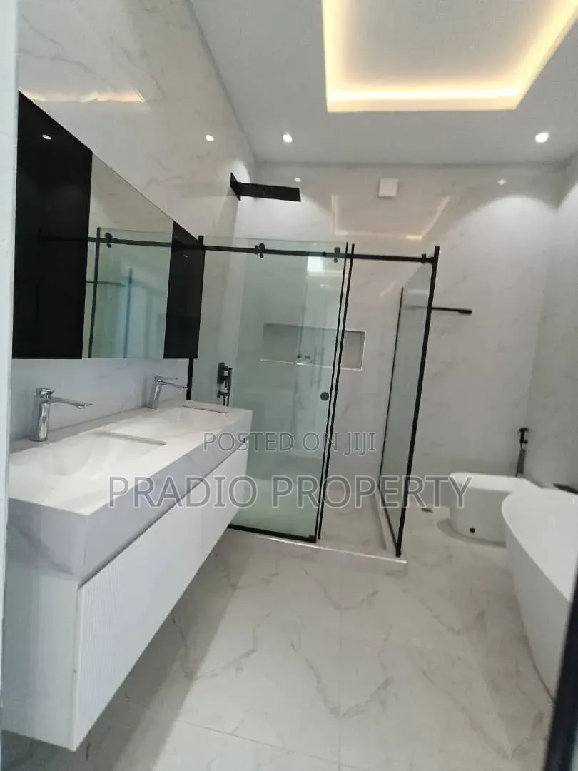 4bdrm Duplex in Royal Garden Estate, Ajiwe for sale