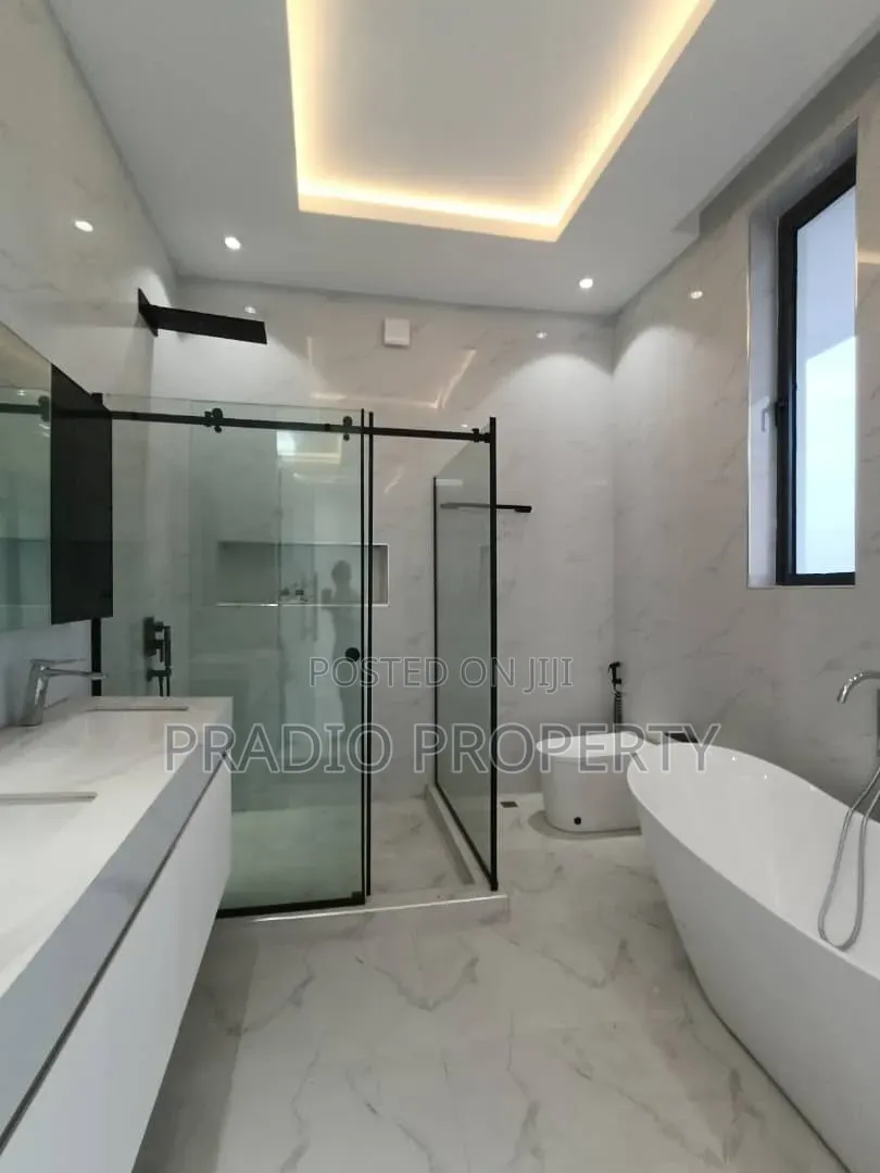 4bdrm Duplex in Royal Garden Estate, Ajiwe for sale