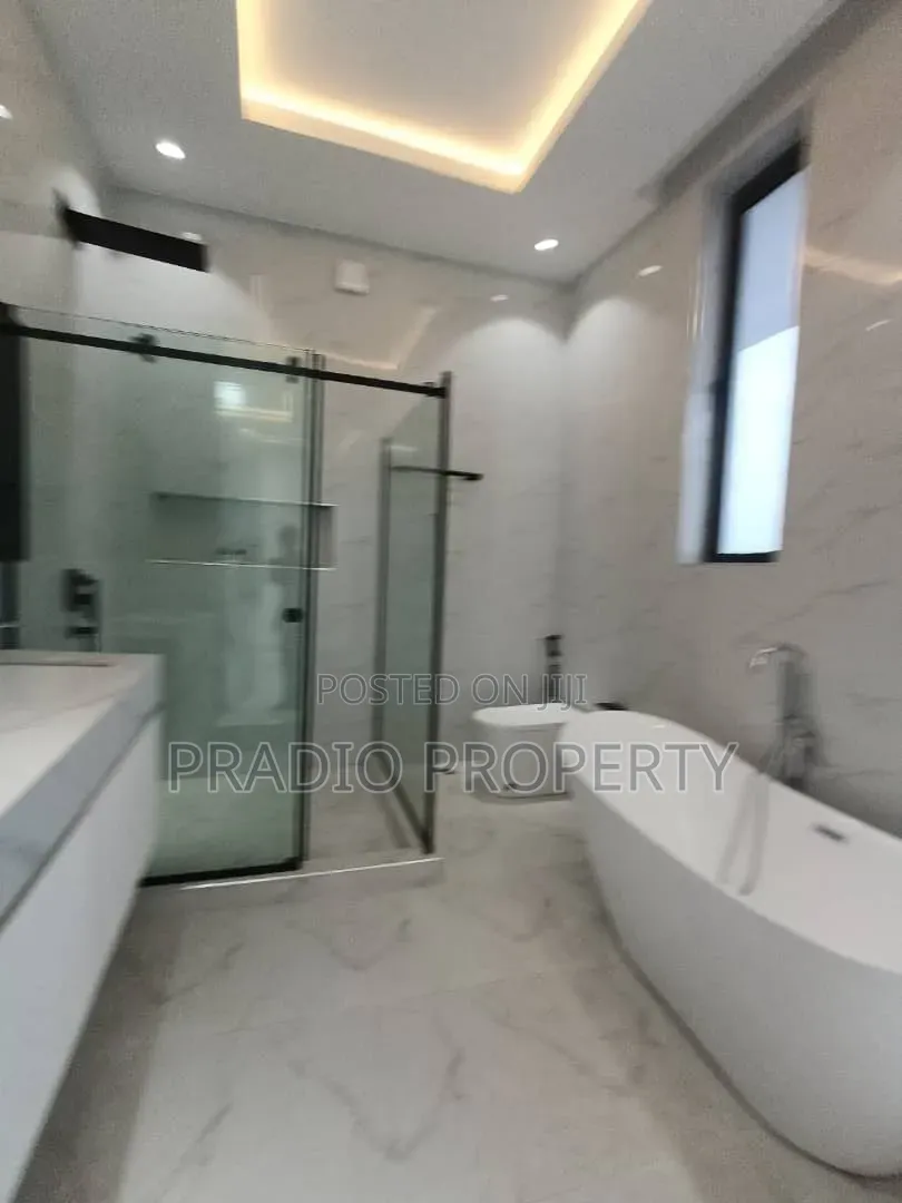 4bdrm Duplex in Royal Garden Estate, Ajiwe for sale