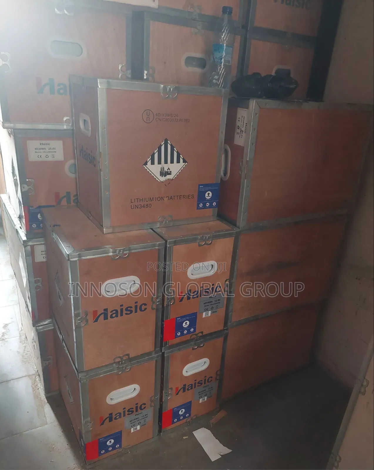 8kwh 24v (Black) Haisic Lithium Ion Battery