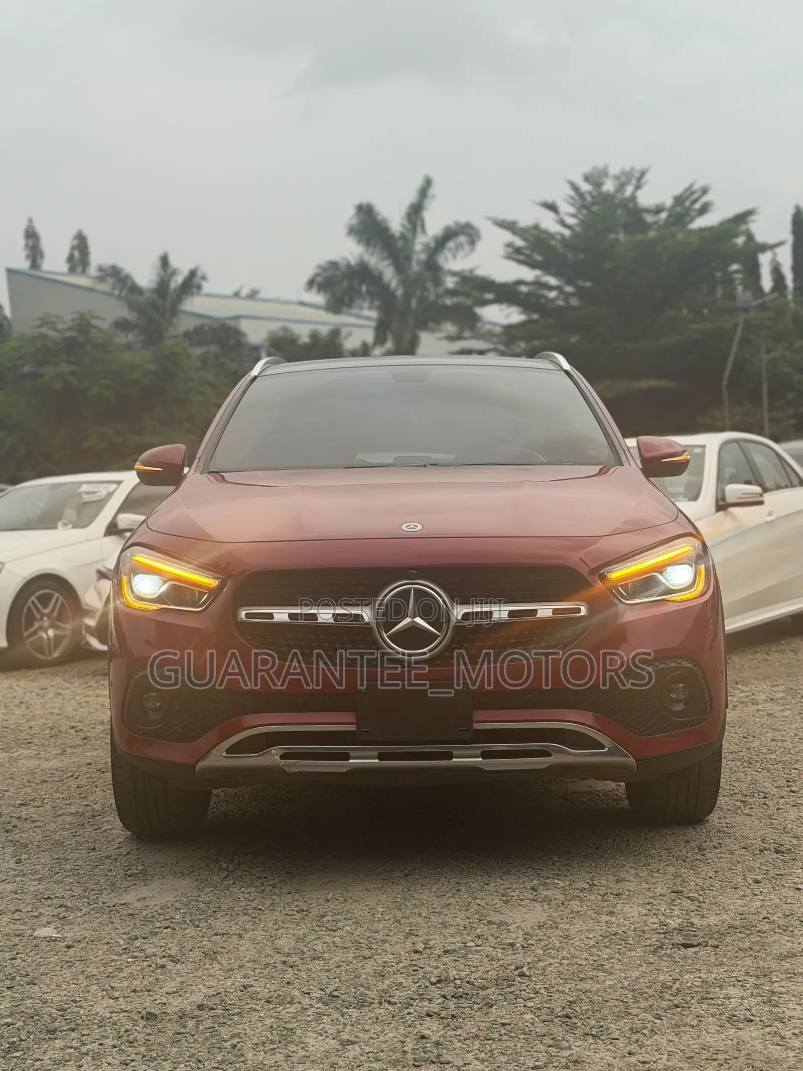 Mercedes-Benz GLA 250 2021 Red
