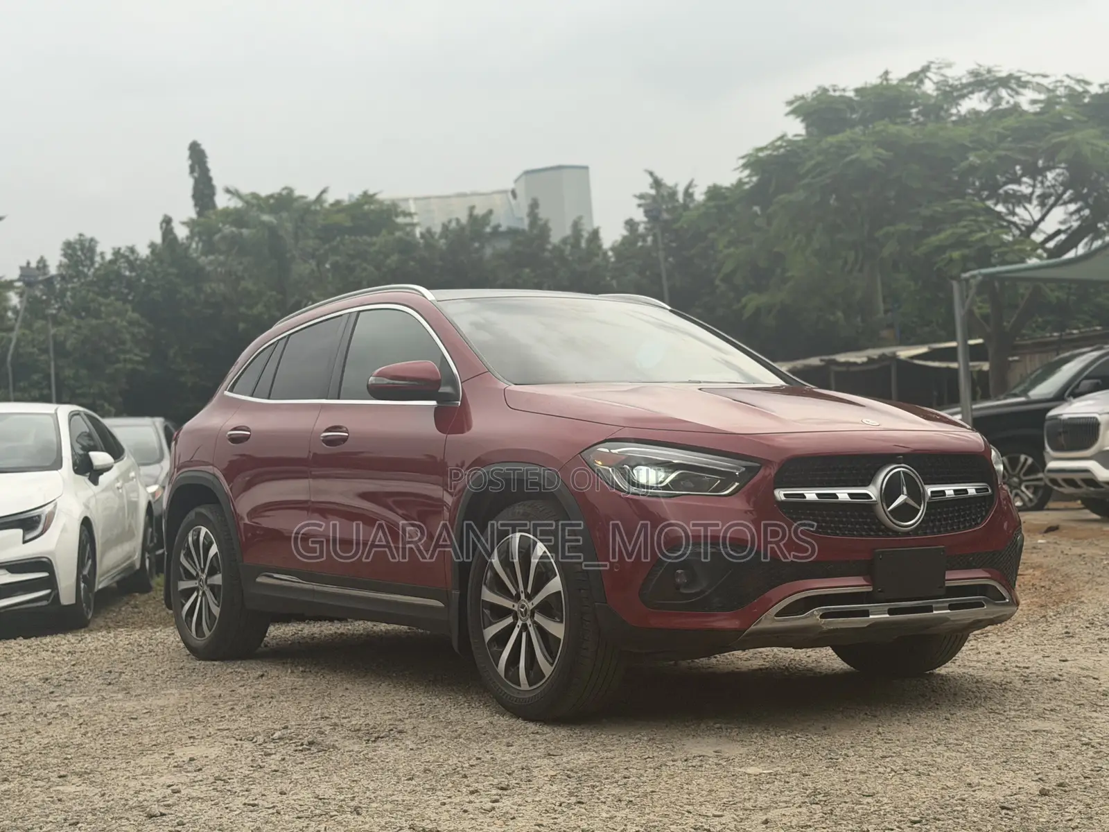 Mercedes-Benz GLA 250 2021 Red