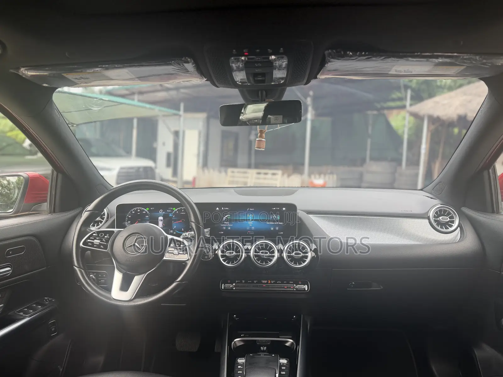 Mercedes-Benz GLA 250 2021 Red