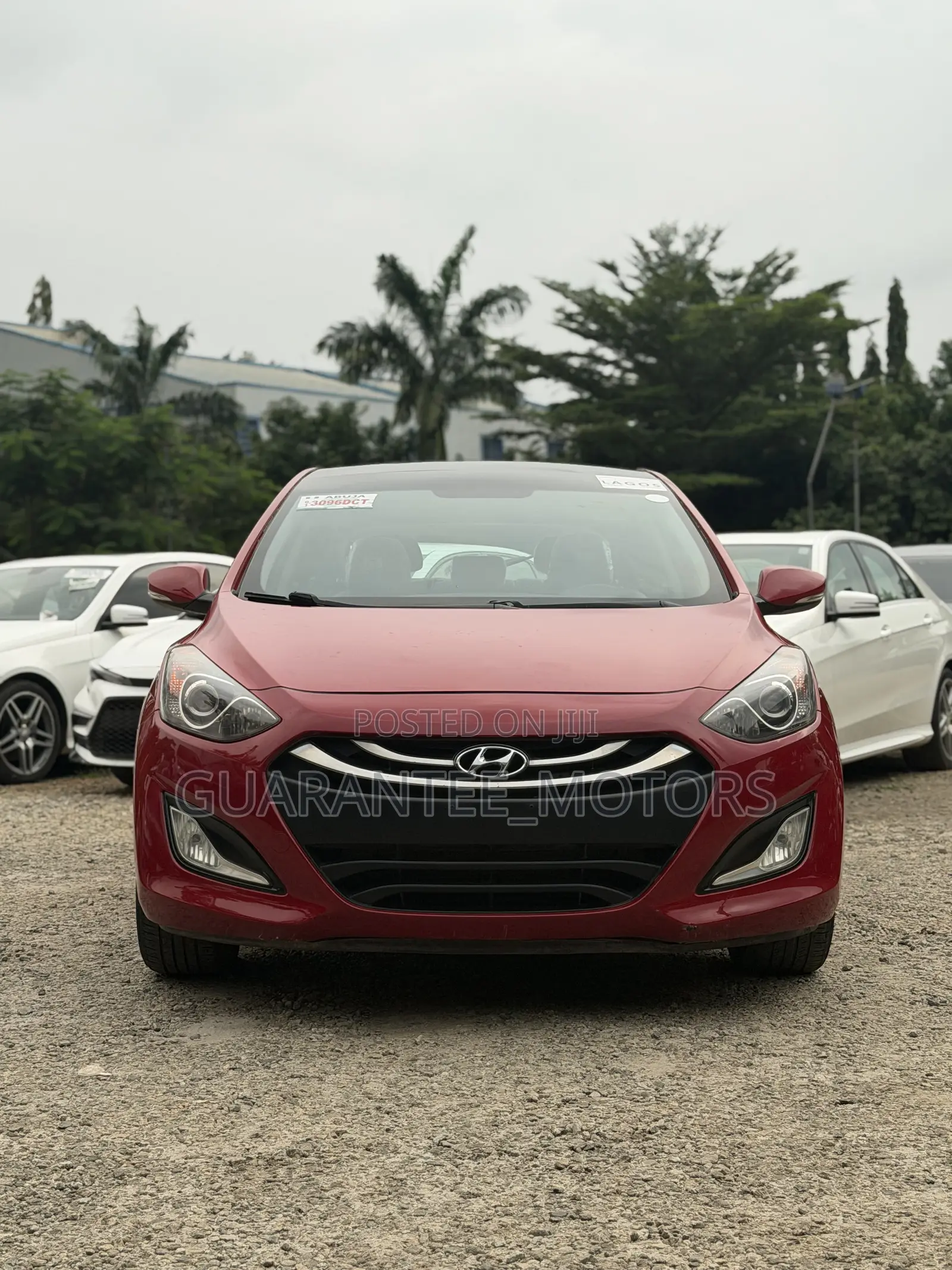 Hyundai Elantra 2012 Red