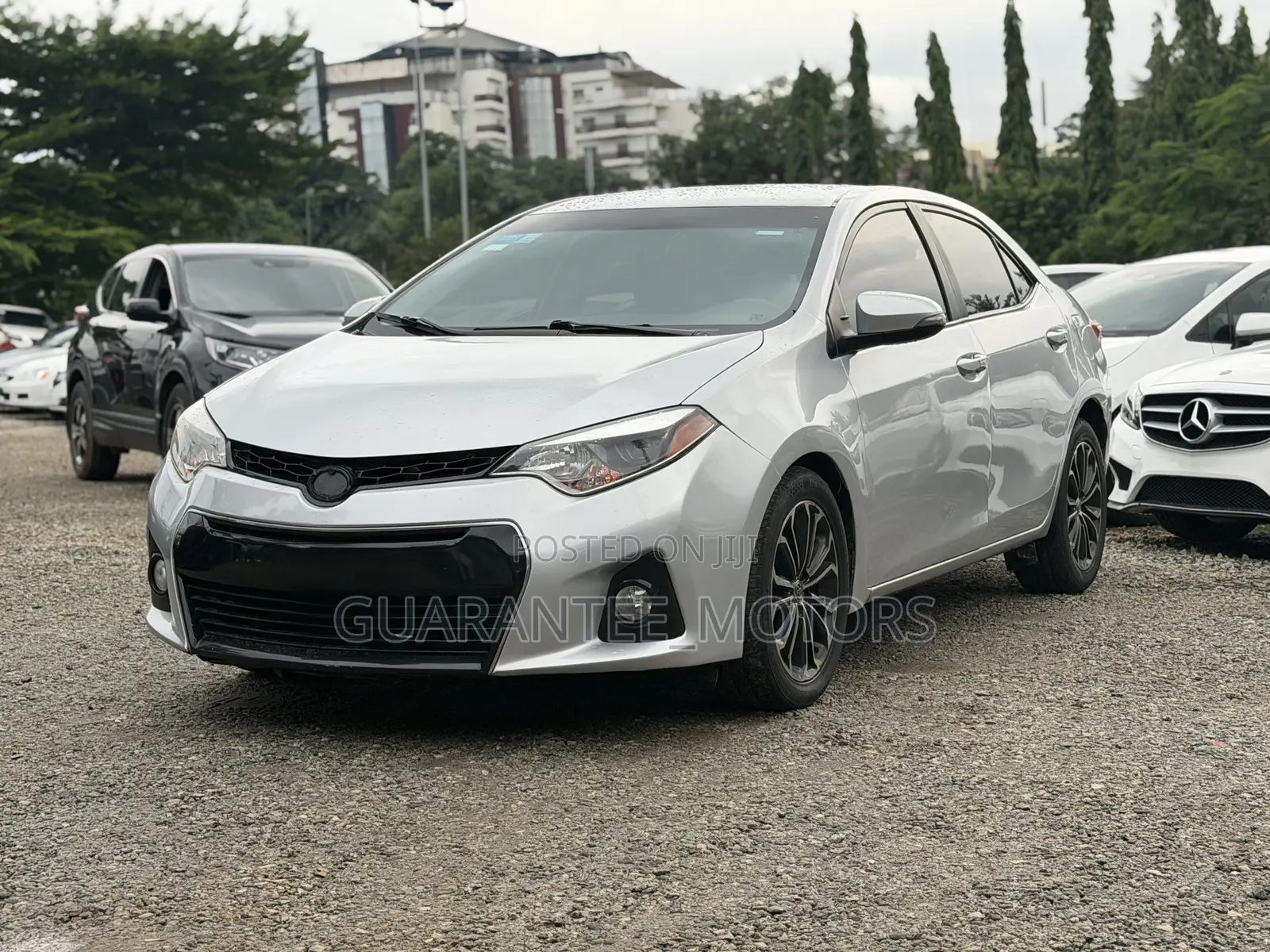 Toyota Corolla 2015 Silver