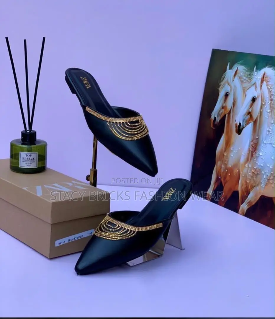 Zara Half Shoe Comes With Branded Box