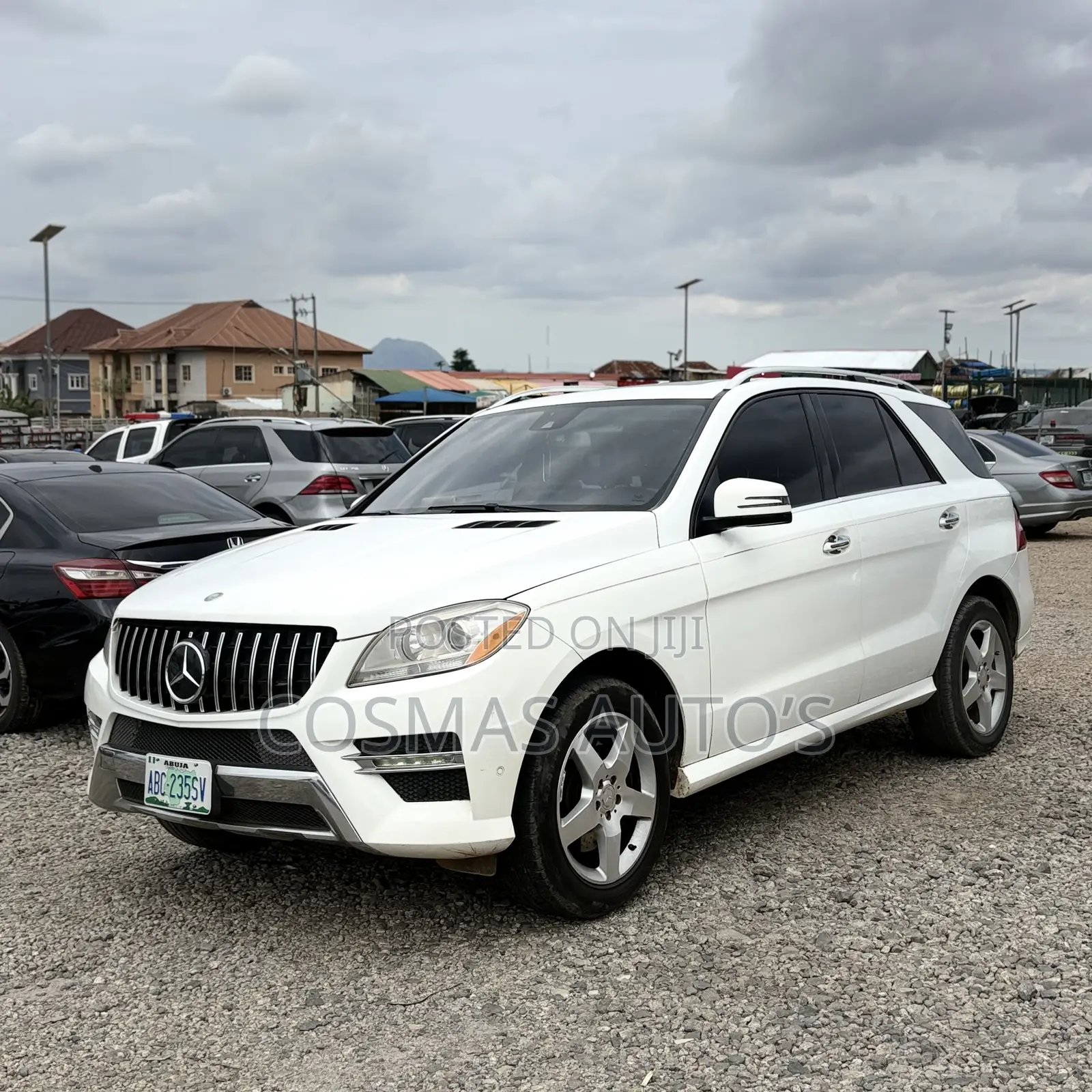 Mercedes-Benz M Class ML350 4MATIC 4dr SUV AWD (3.5L 6cyl 7A) 2014
