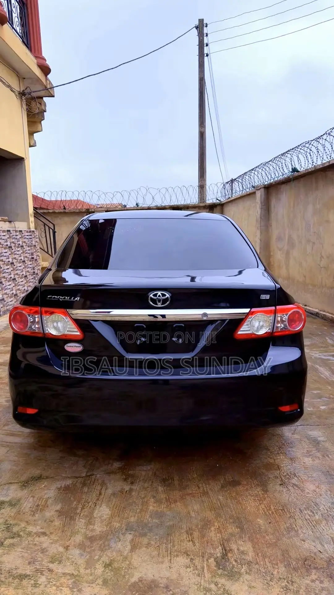 Toyota Corolla 2012 Black