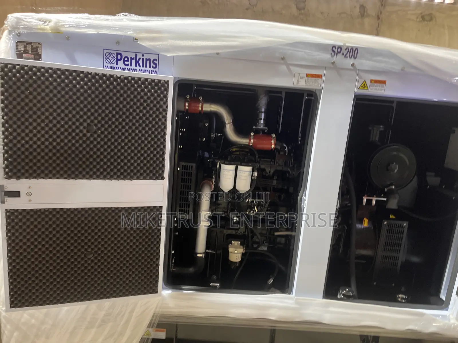 Perkins 200kva Soundproof Generator