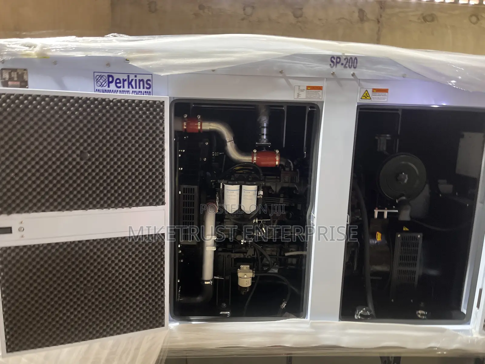 Perkins 200kva Soundproof Diesel Generator