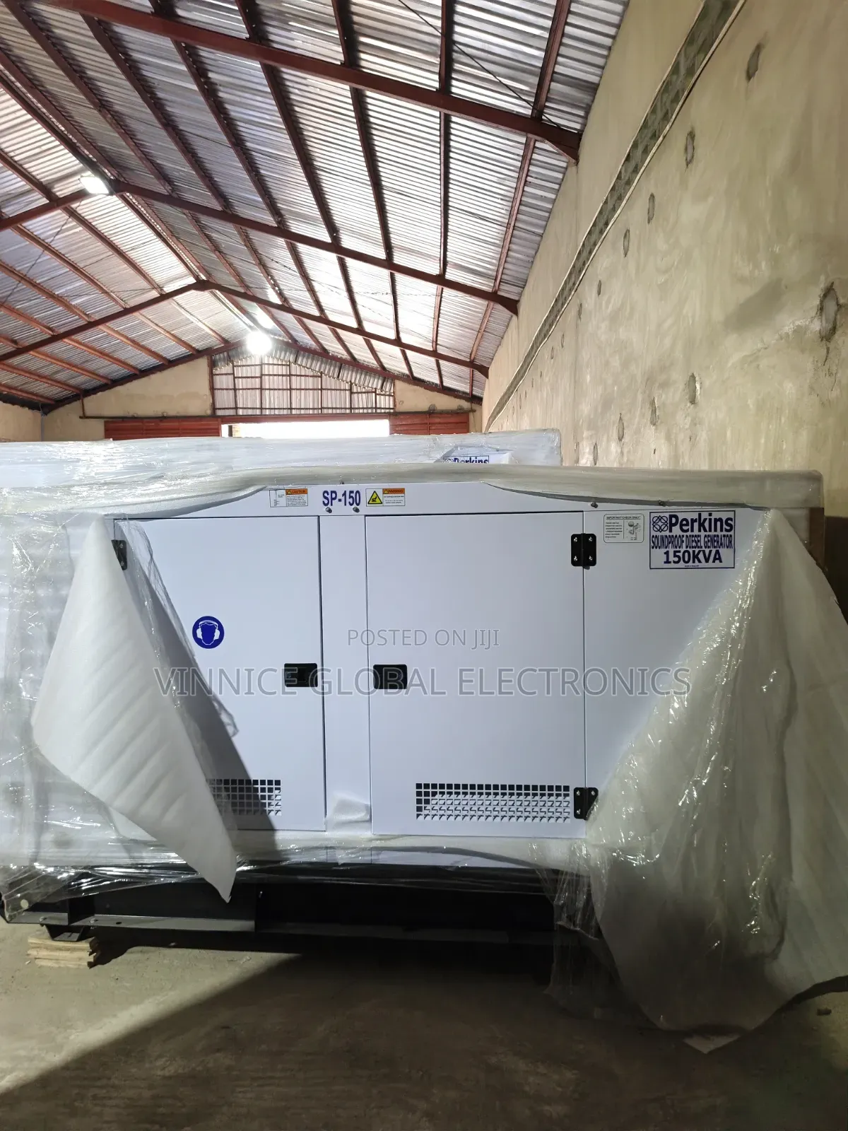 150KVA Perkins Soundproof Generator With 5 Years Warranty Pure Copper