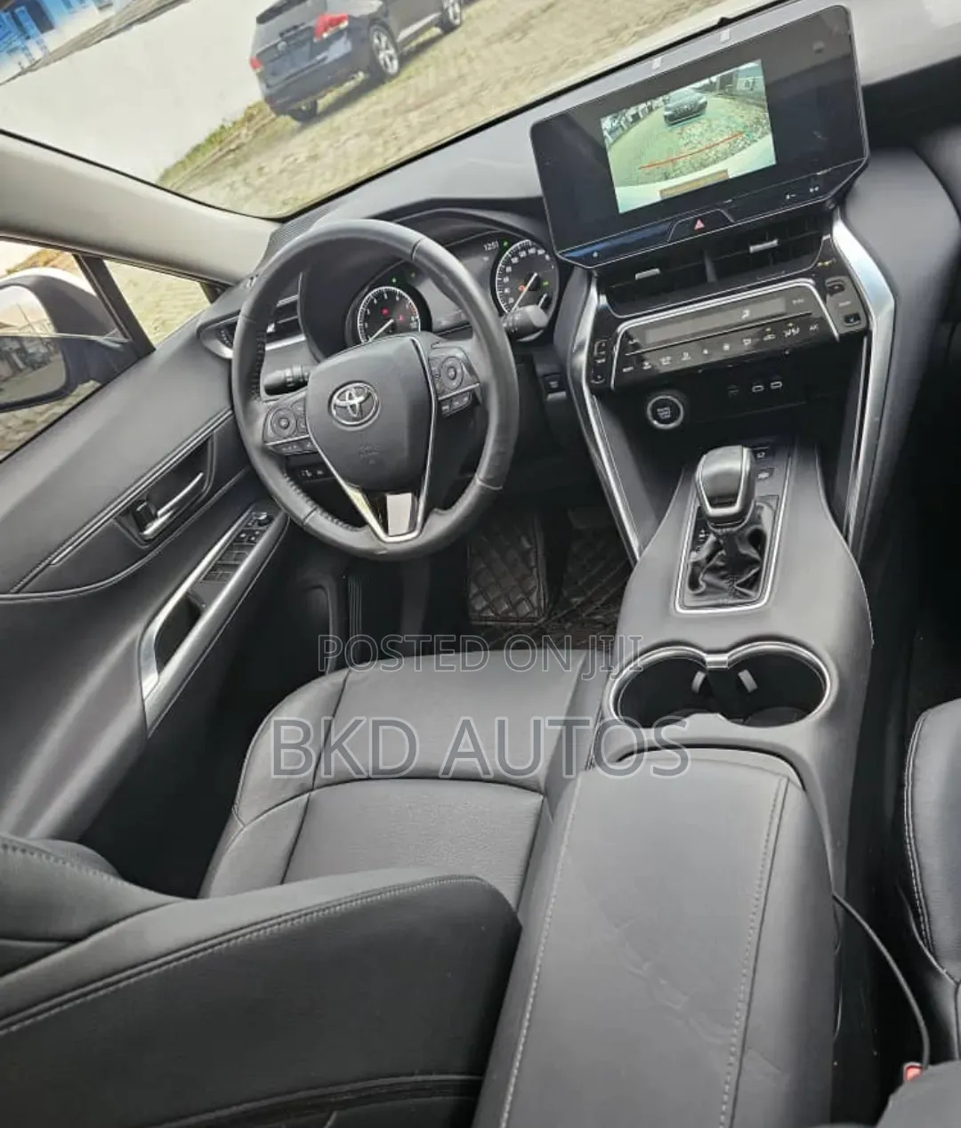 Toyota Venza 2023 White