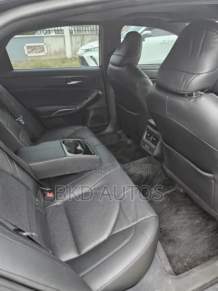 Toyota Avalon 2023 Black