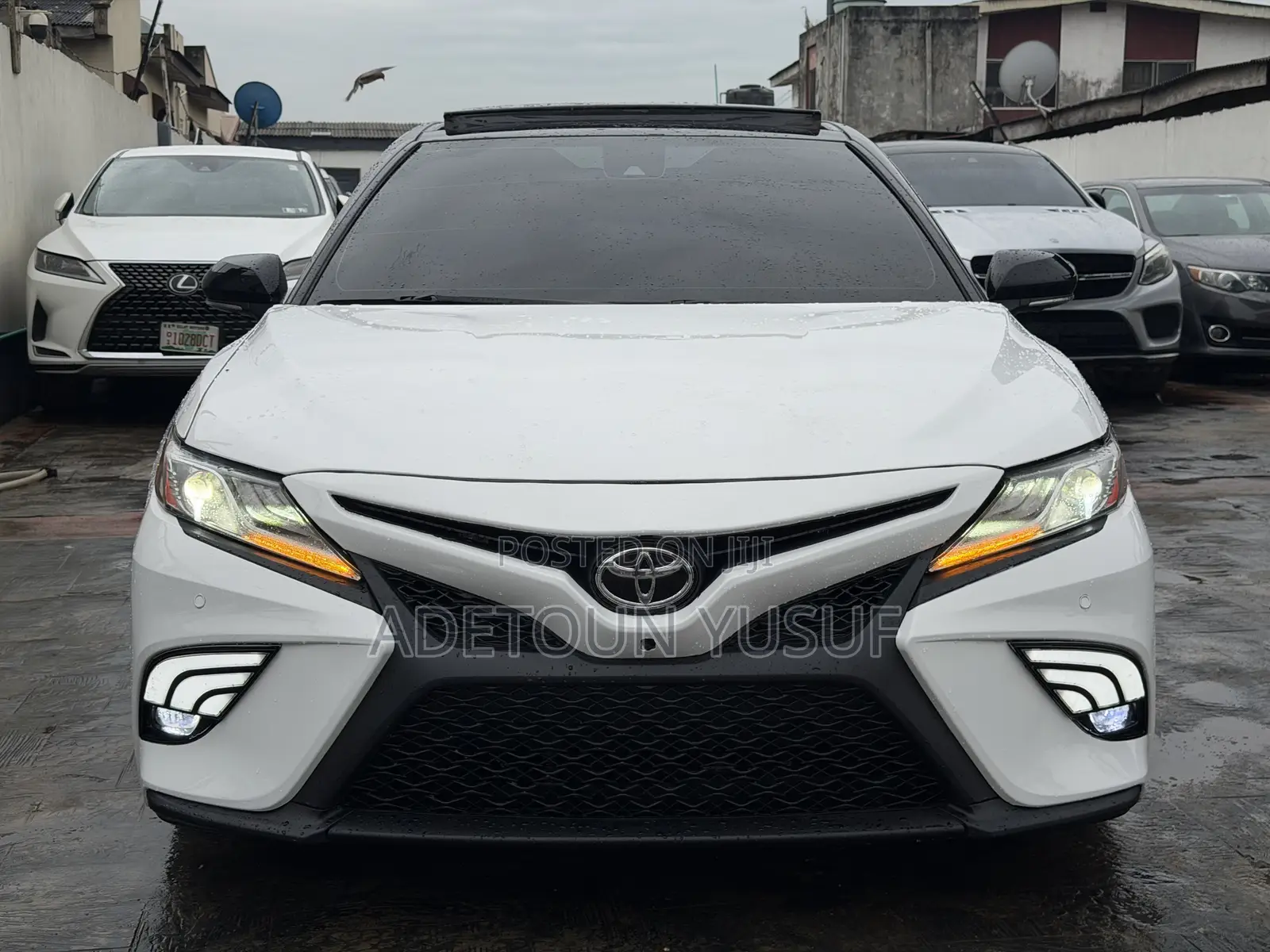 Toyota Camry XSE FWD 2020 White