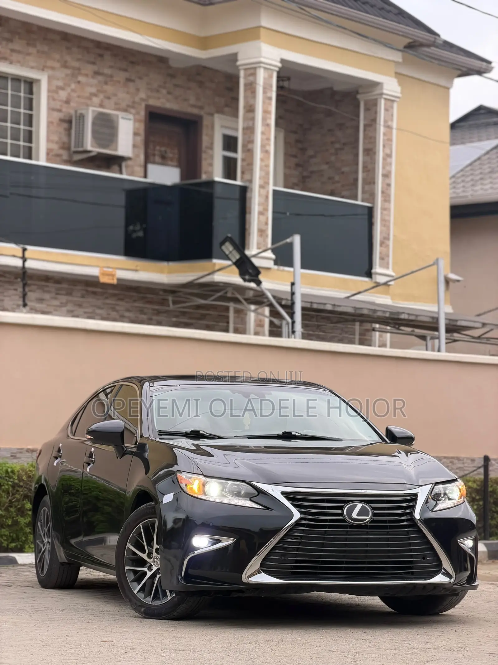 Lexus ES 350 FWD 2017 Gray