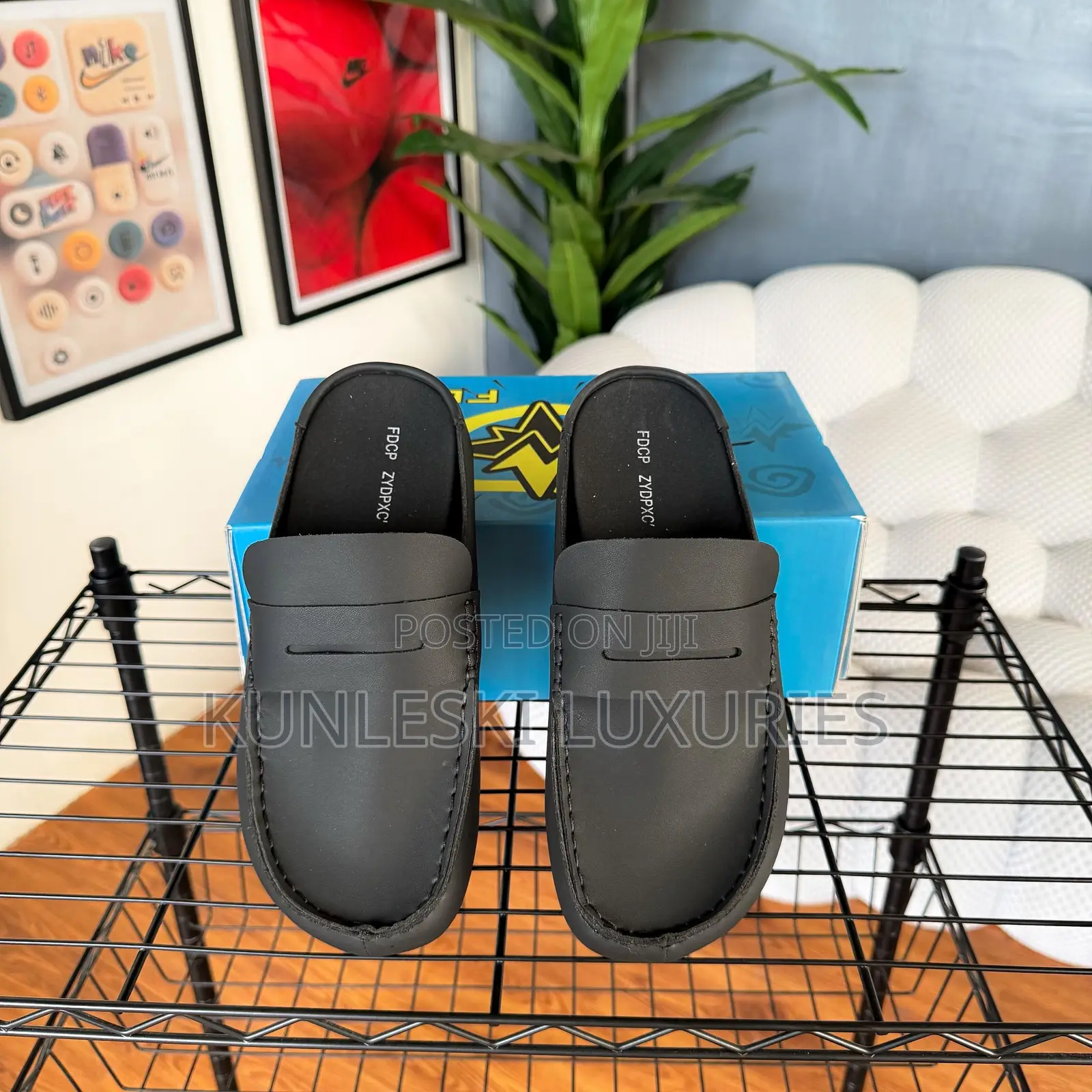 Original the Naple Wrapped Oil Leather Clogs