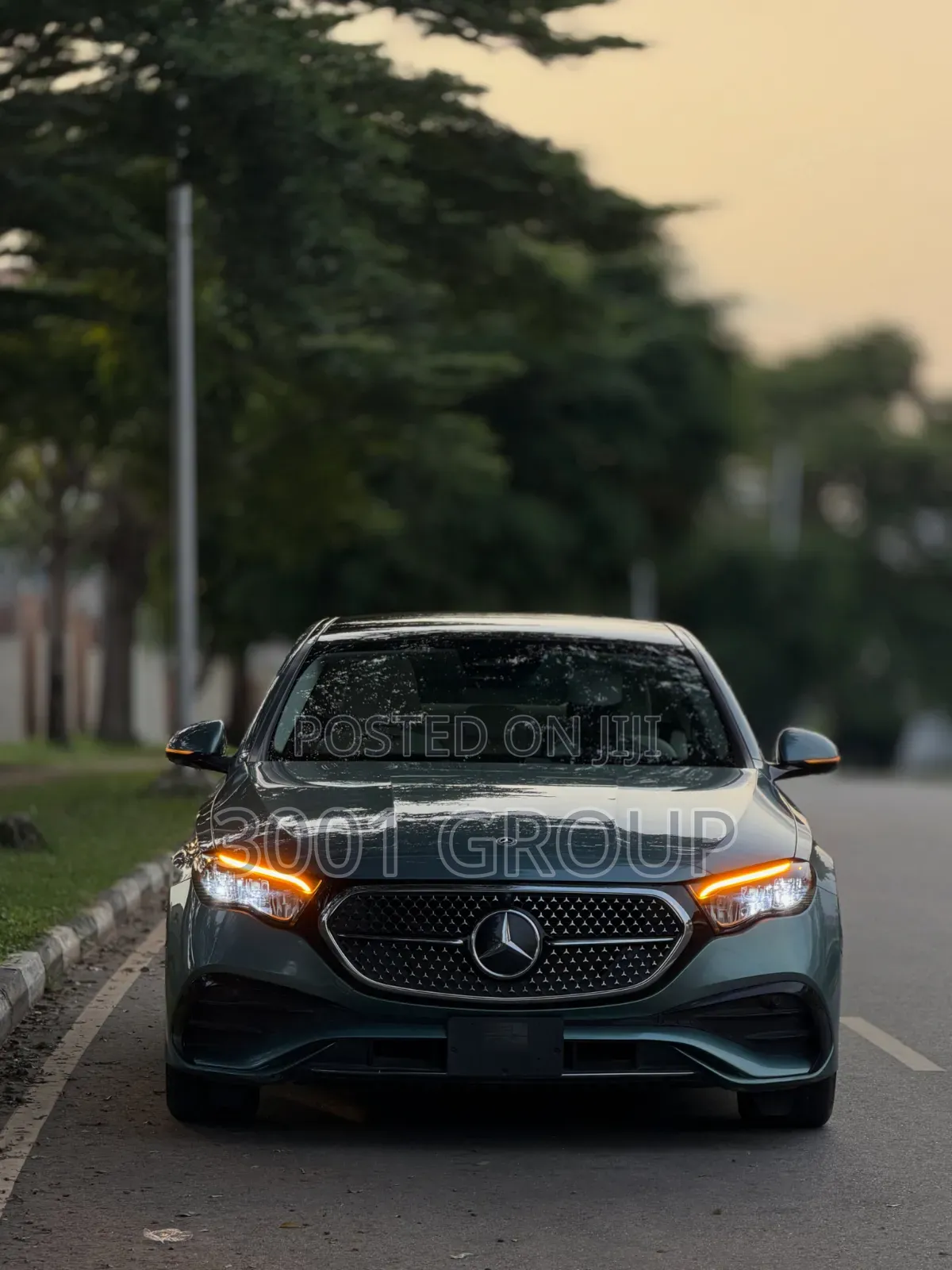 Mercedes-Benz E350 2024 Teal
