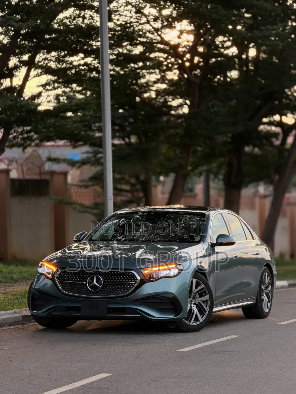 Mercedes-Benz E350 2024 Teal