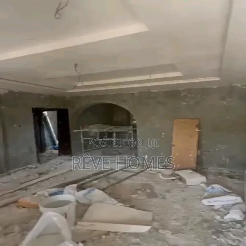 3bdrm Block of Flats in Ifako-Gbagada for rent
