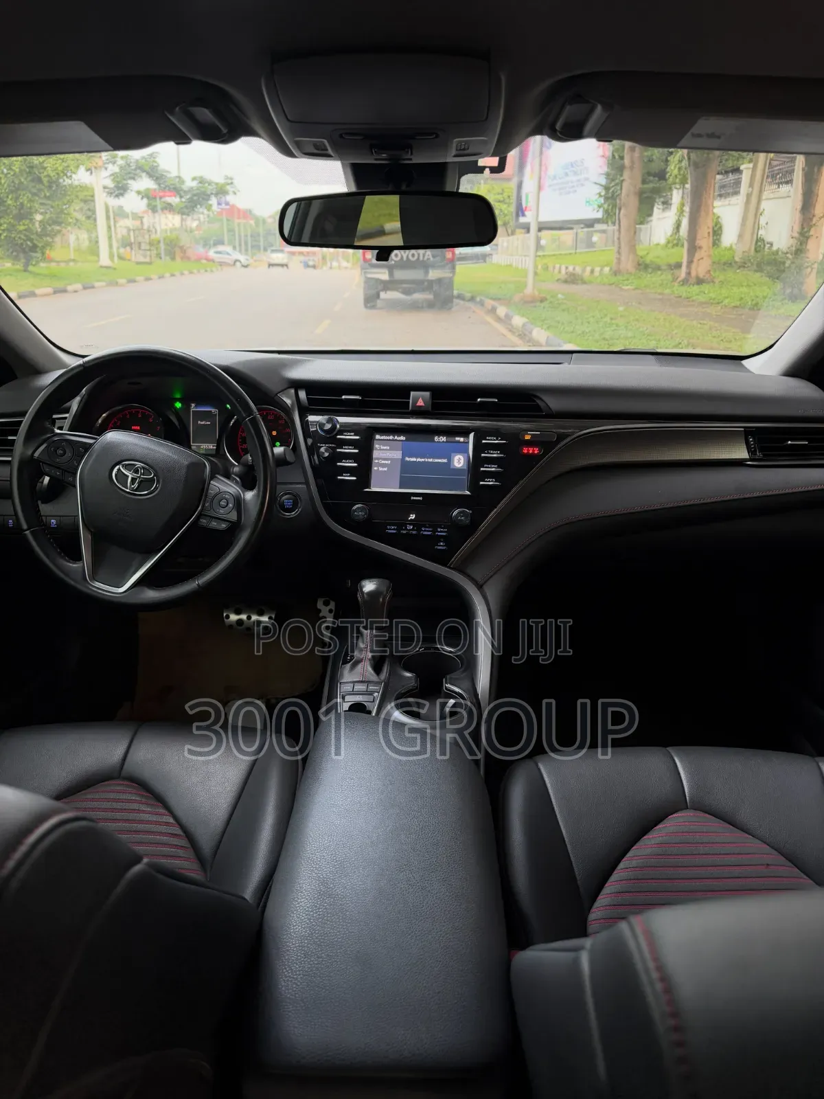 Toyota Camry 2020 Silver