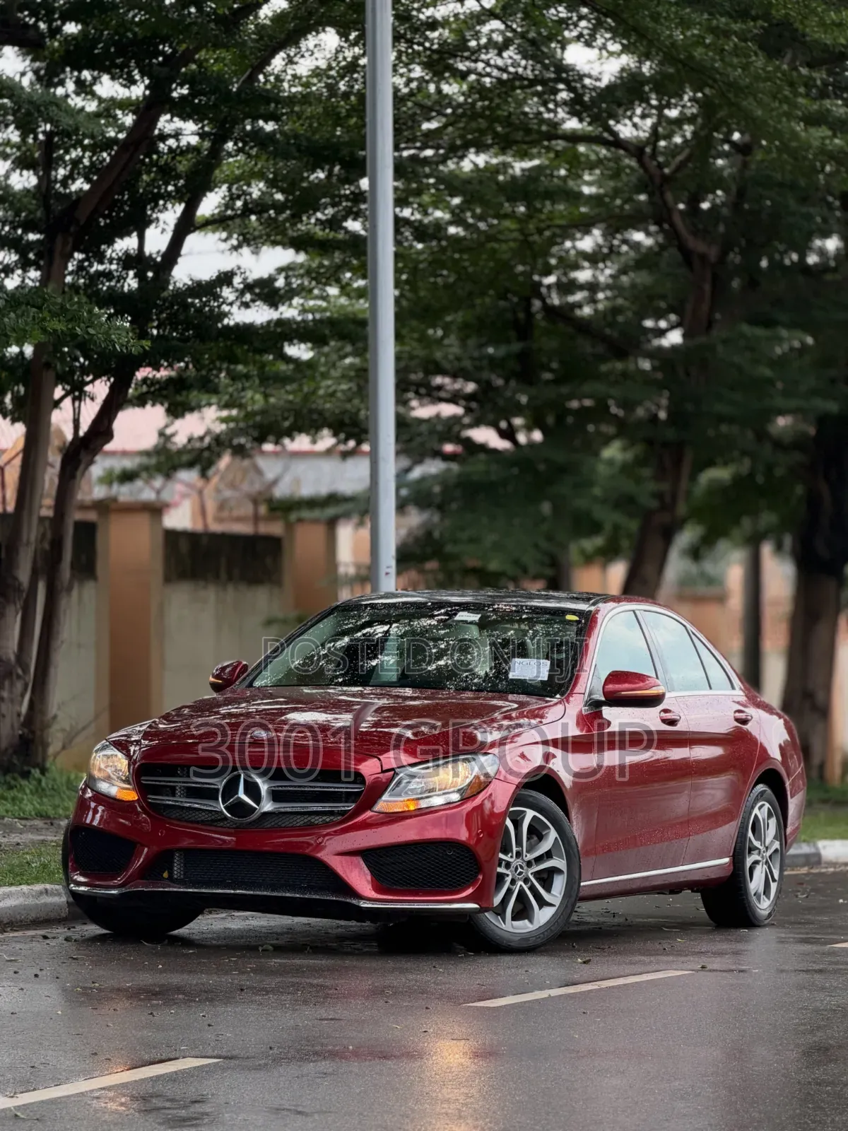 Mercedes-Benz C300 2017 Burgundy