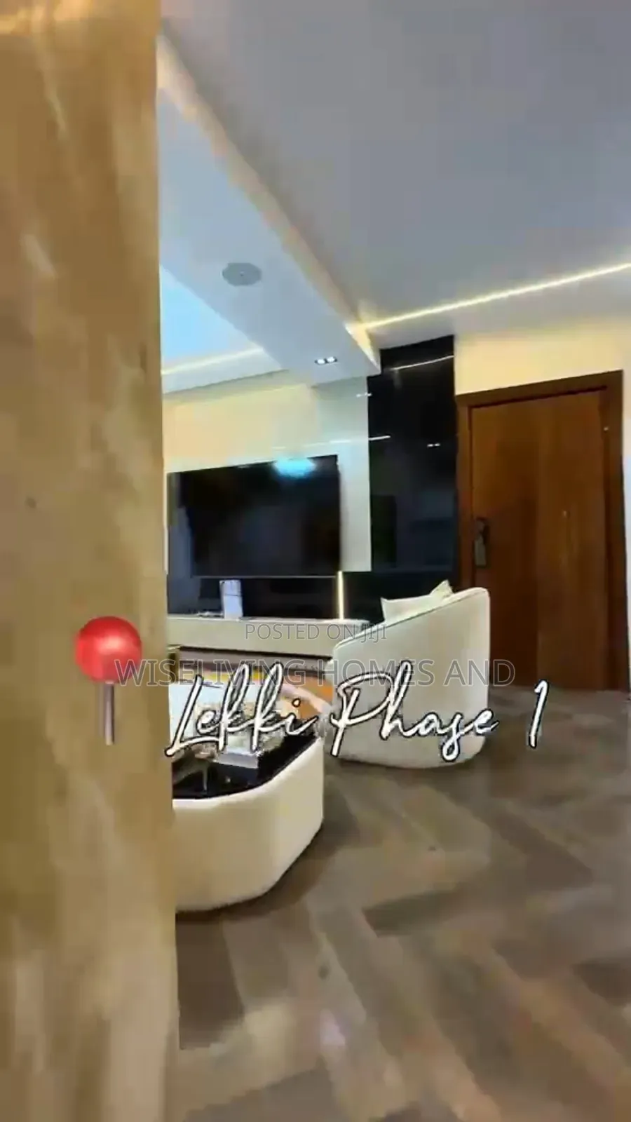Furnished 3bdrm Apartment in Lekki Phase 1 for sale