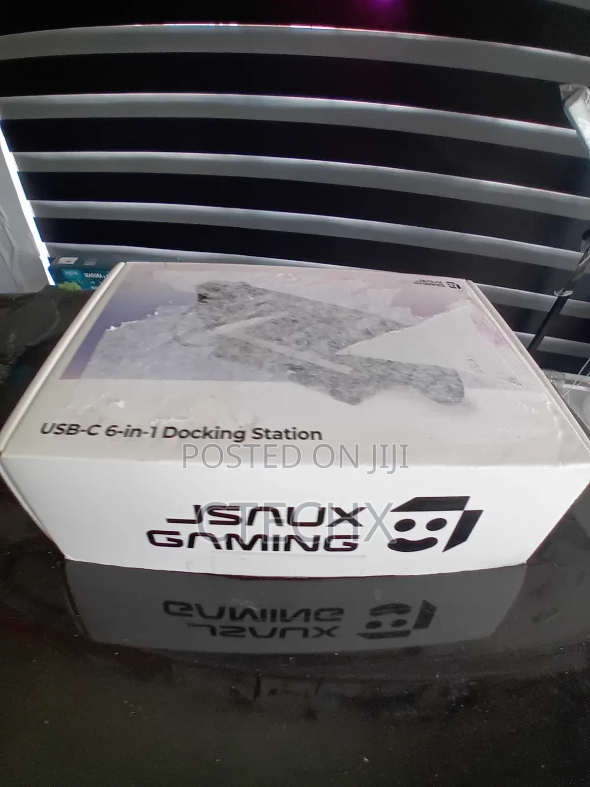 JSAUX 6-in-1 Dock Station at 120Hz HDMI, Gigabit Ethernet, 100W Charge