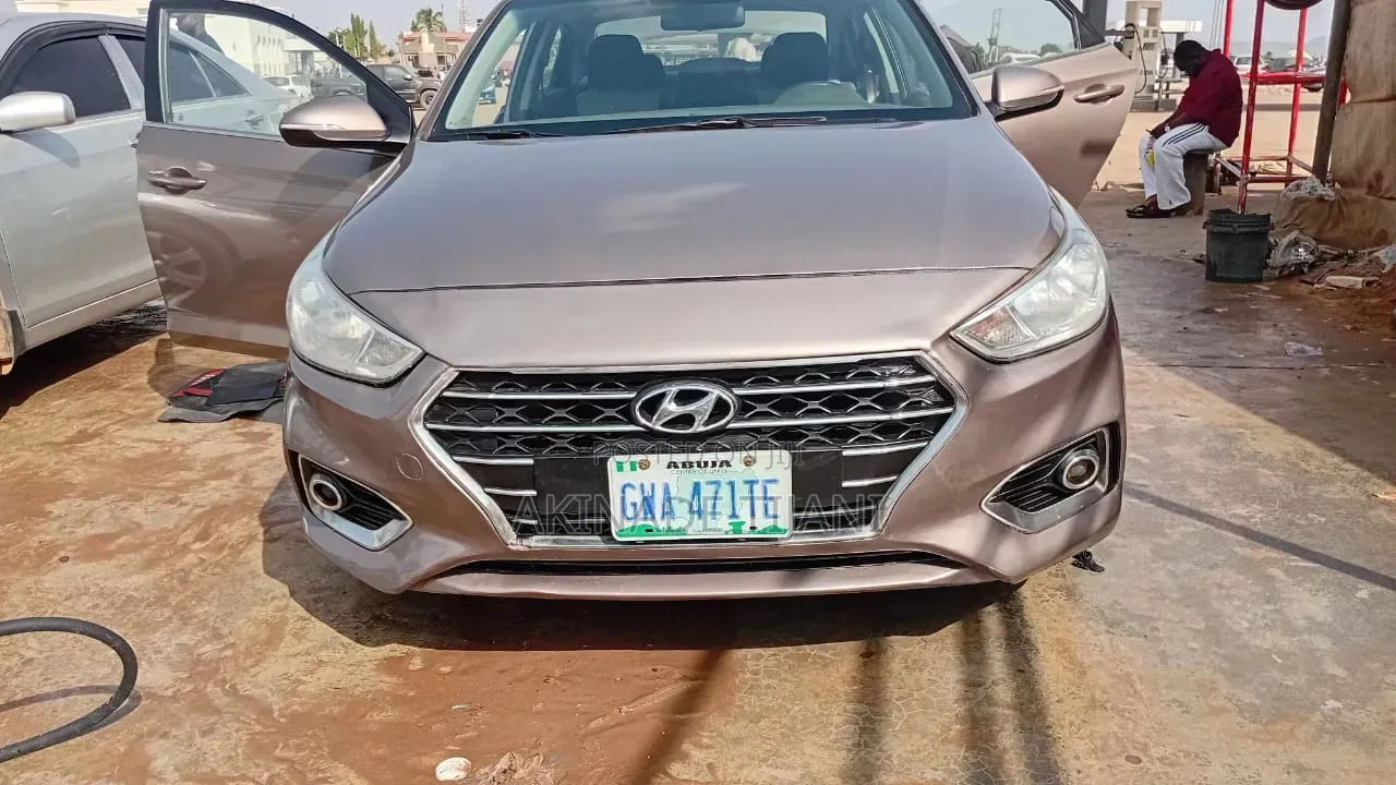 Hyundai Accent 2019 Beige