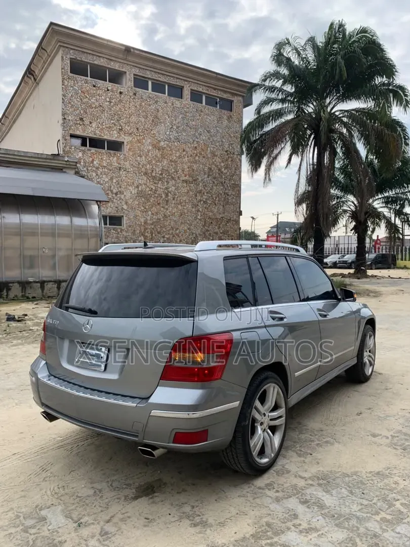 Mercedes-Benz GLK-Class 2012 Gray