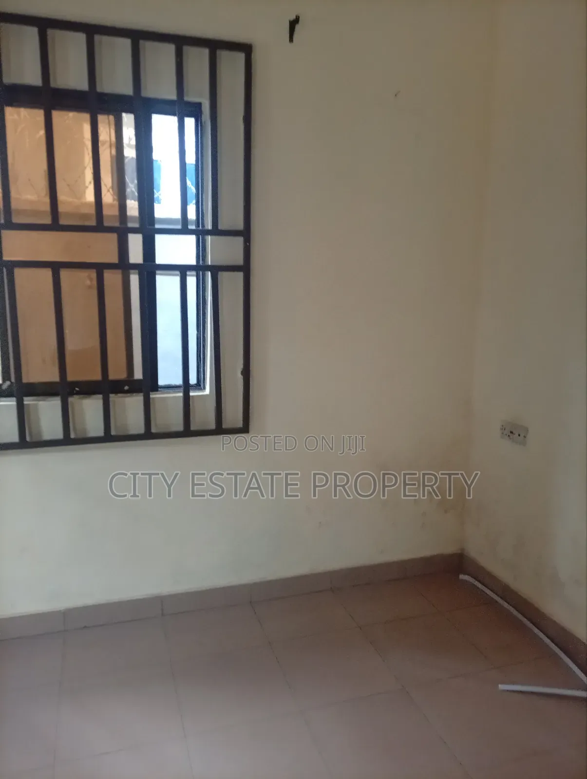 5bdrm Bungalow in Eliminigwe Housing, Obio-Akpor for sale
