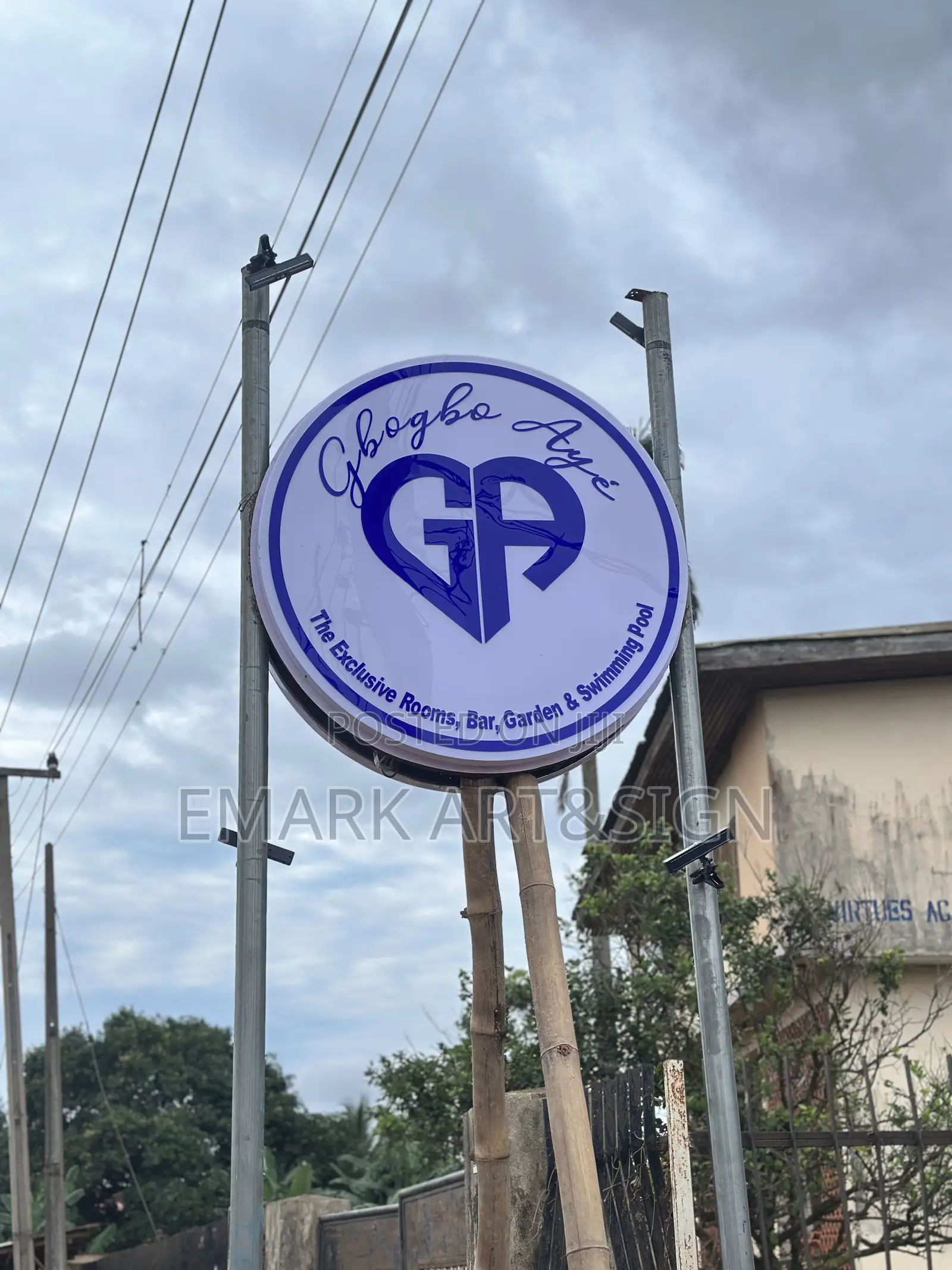 Pylon Outdoor Signage