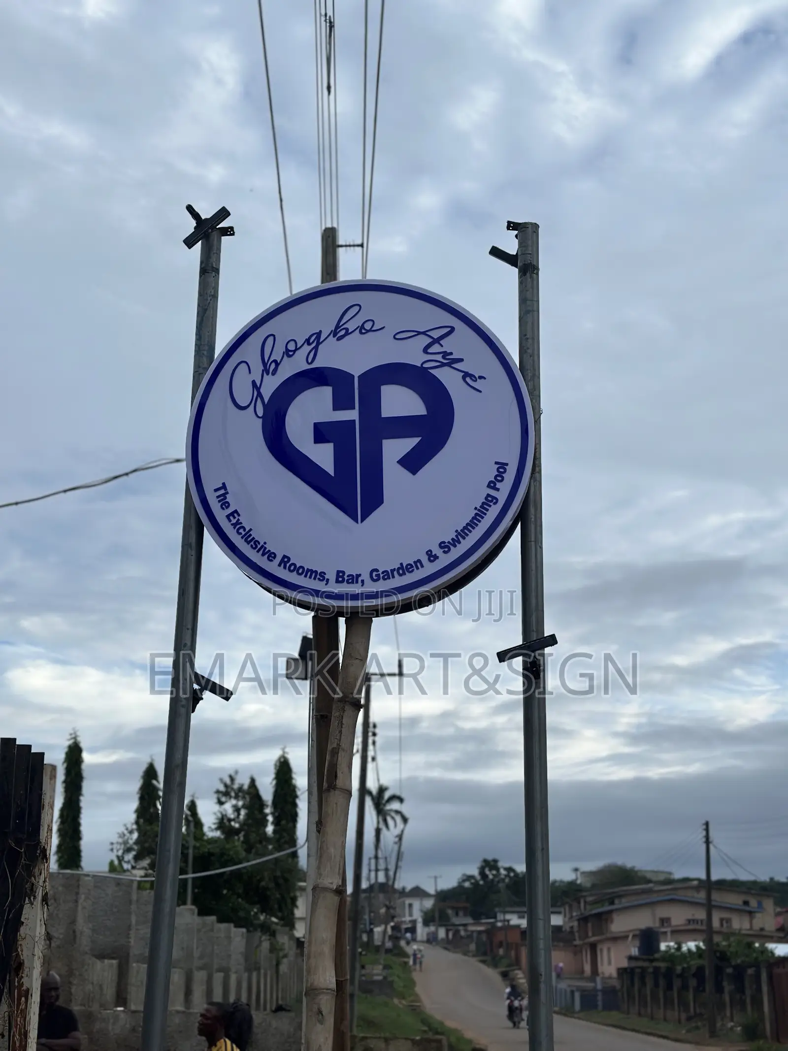 Pylon Outdoor Signage