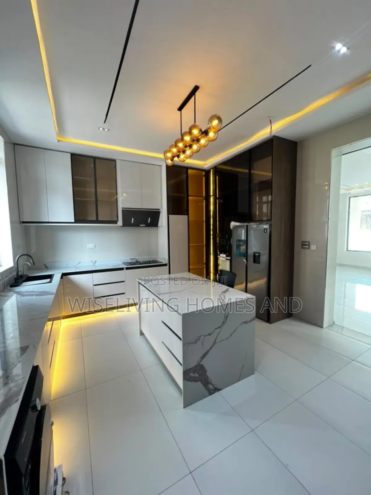 5bdrm Duplex in 2Nd Toll Gate Lekki for sale