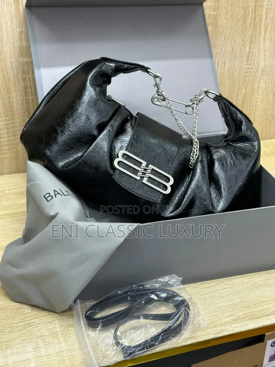 Balenciaga Luxury Women's Handbags Best Quality Well Branded Package
