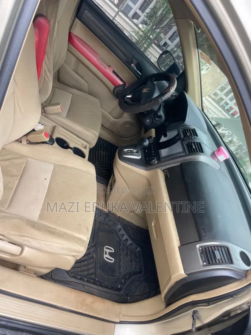 Honda CR-V 2008 Gold