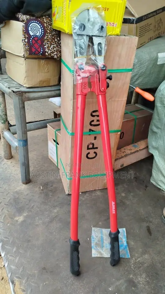 Heavy-Duty Red-Handled Steel Bolt Cutter