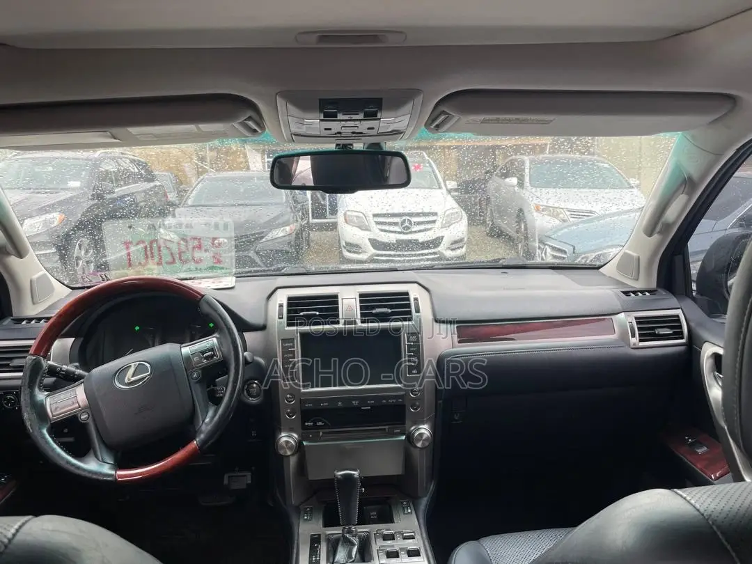 Lexus GX 2011 Black