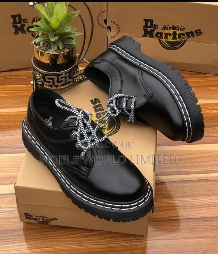 Dr Martens Men's Solid Shoes ABL 6b