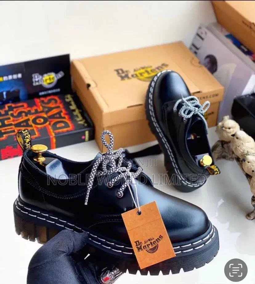 Dr Martens Men's Solid Shoes ABL 6b