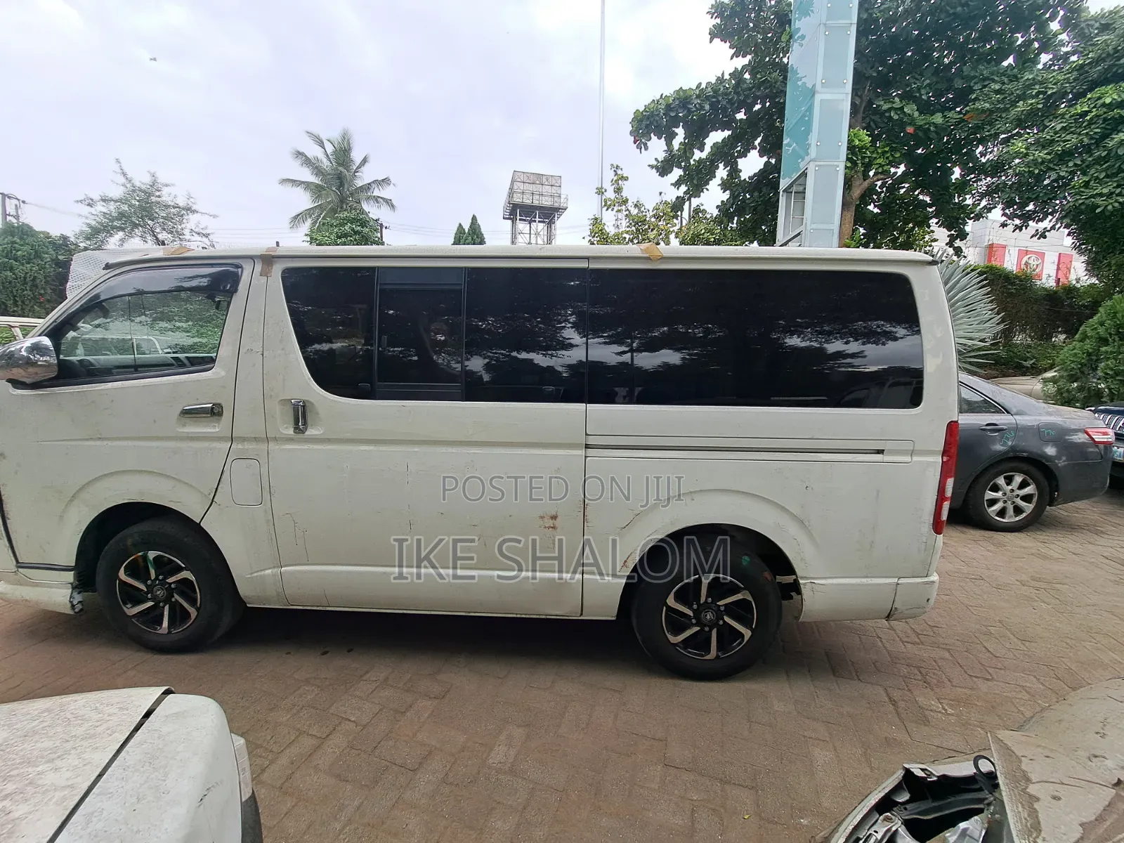Toyota HiAce 2008 White
