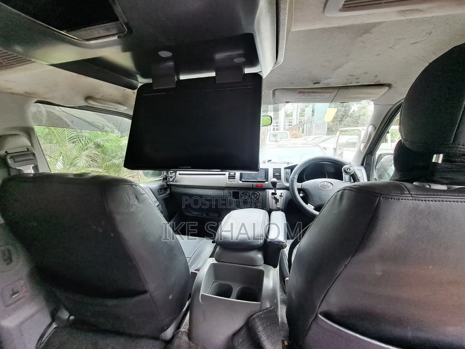 Toyota HiAce 2008 White