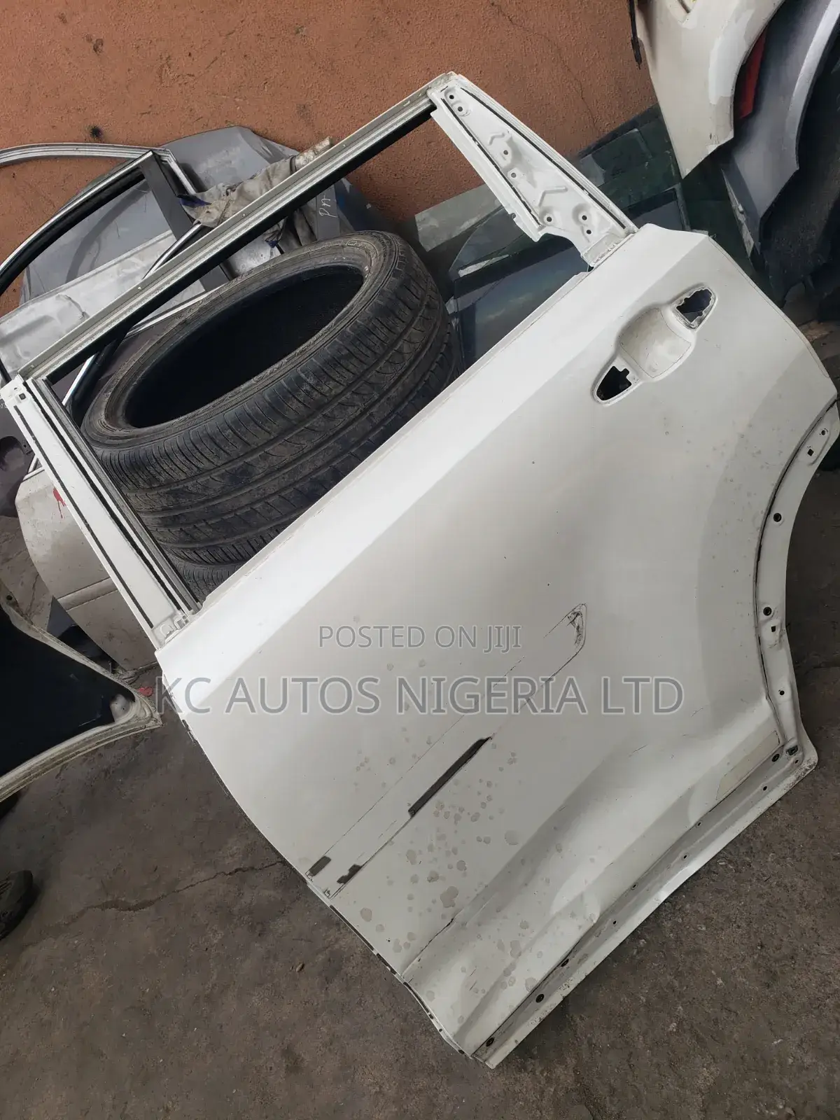Door Highlander 2015 to 2018 Back Left