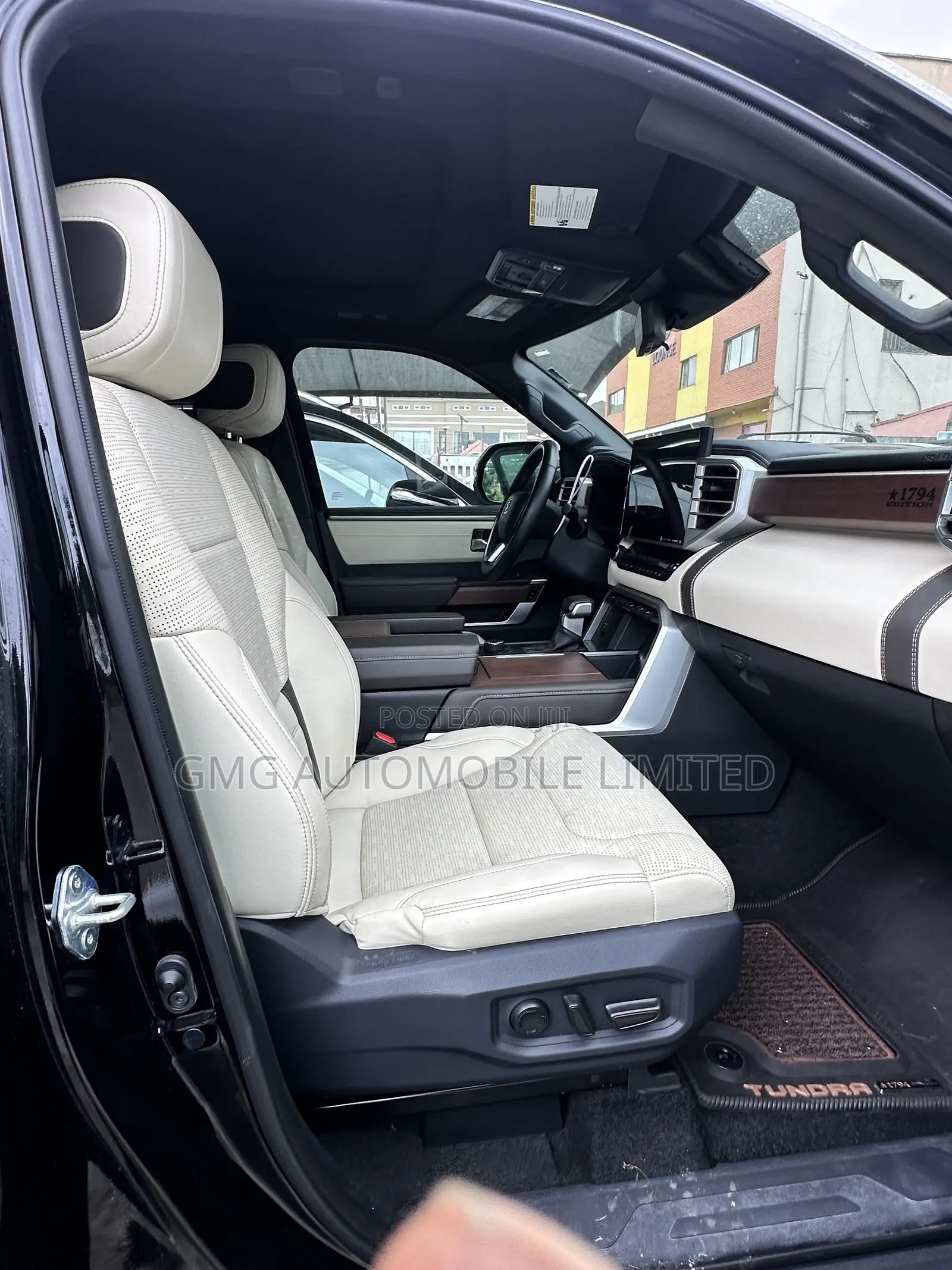 Toyota Tundra 1794 Edition CrewMax 6.5' Bed 2023 Black