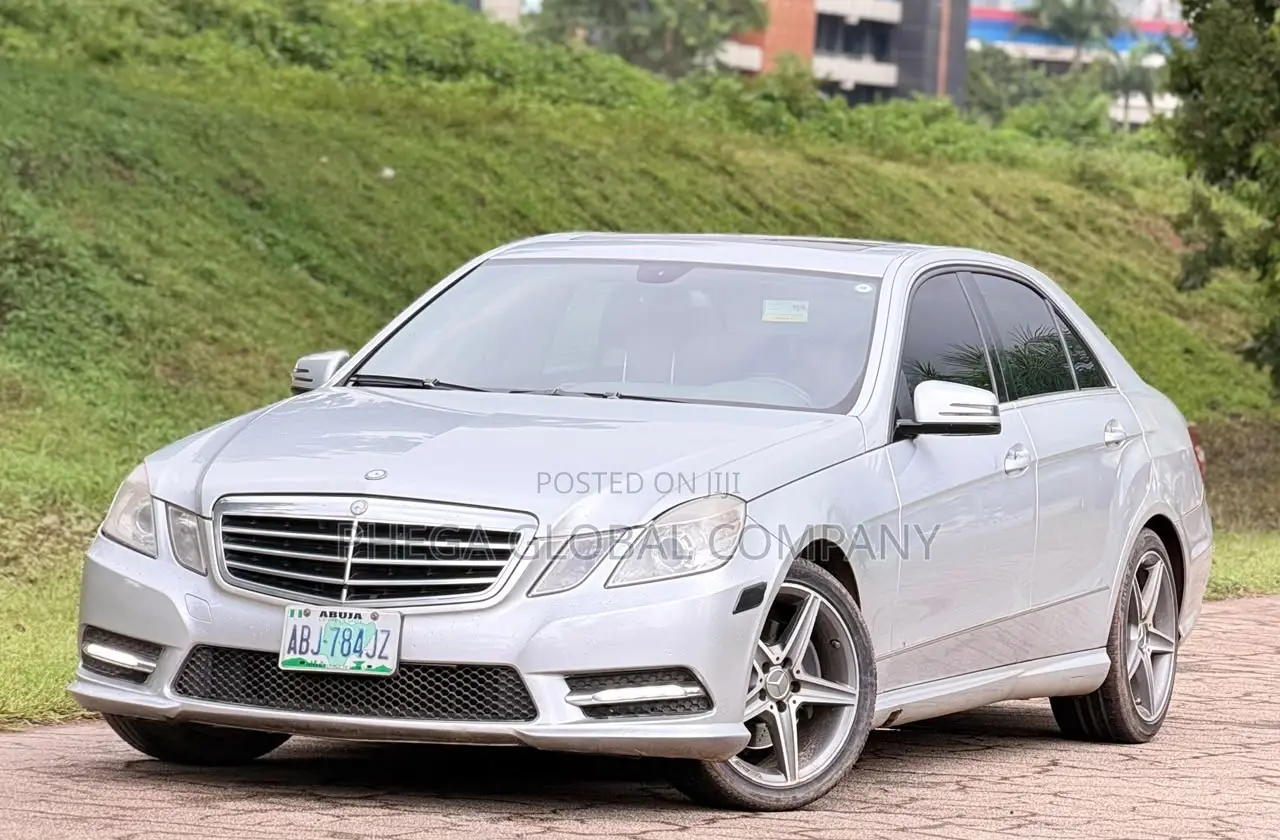 Mercedes-Benz E350 Base 4Matic Sedan AWD (3.5L 6cyl 5A) 2009 Silver