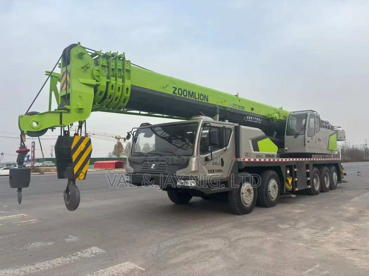 100 Tons Zoomlion All-Terrain Motor Crane - Direct Belgium
