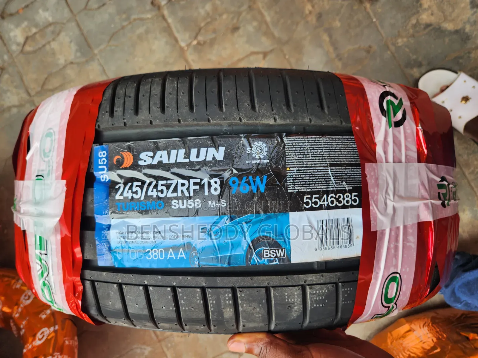 245/45r18 Runflat Original