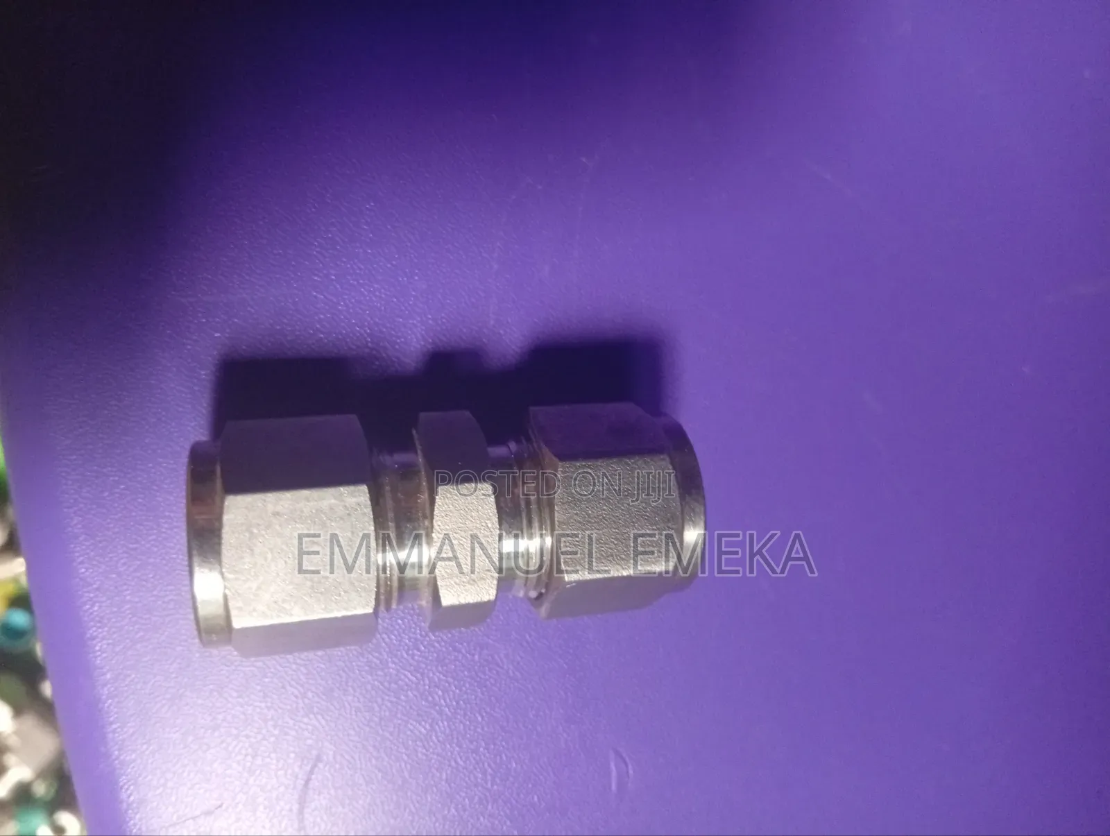 Swagelok 1/2-Inch 90-Degree Tube Elbow Union