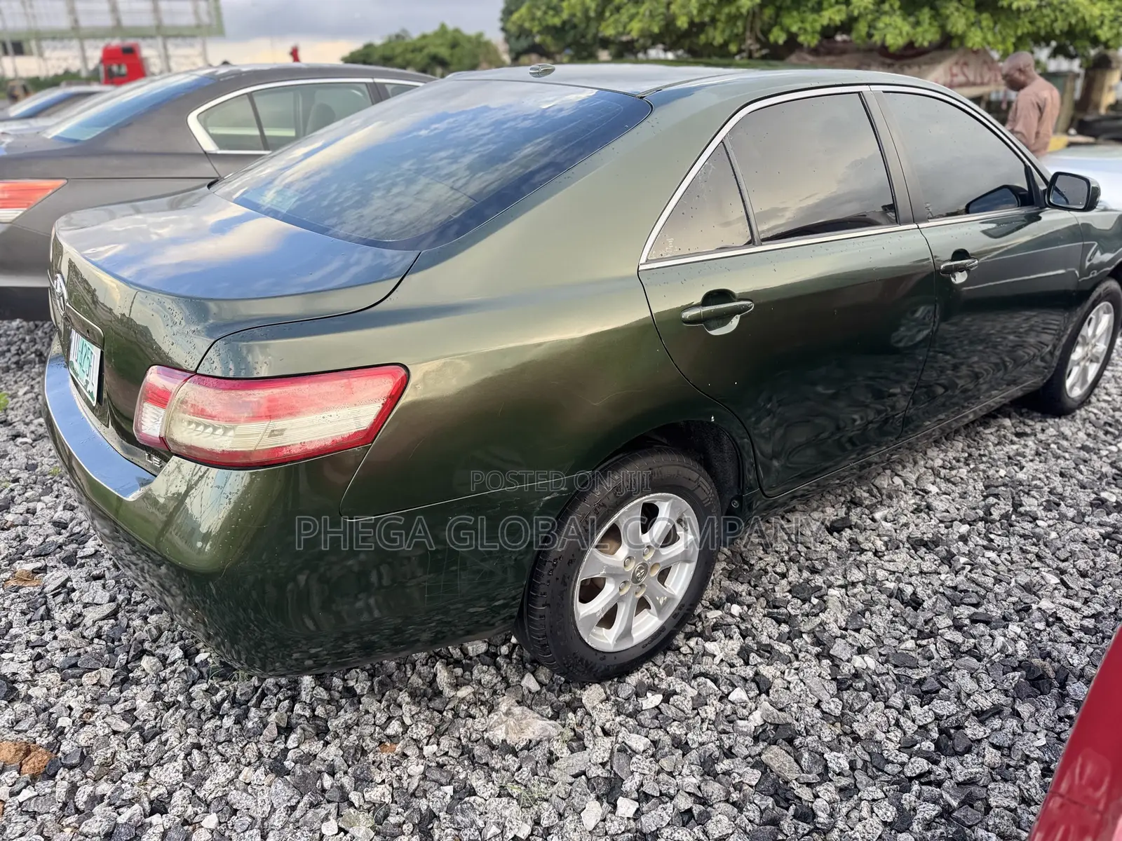 Toyota Camry LE 4dr Sedan (2.5L 4cyl 6A) 2011 Green